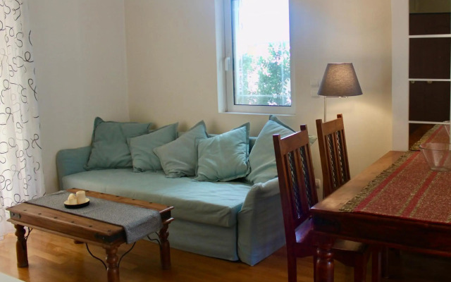 Charisma in Chalandri