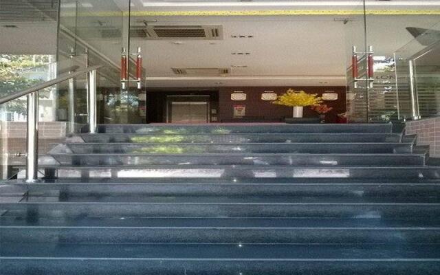 Long Anh Hotel