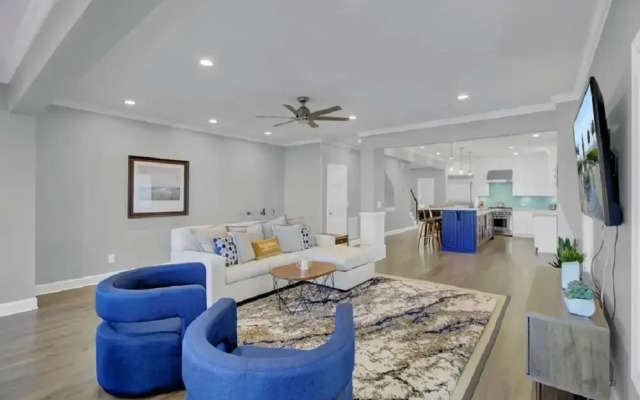 Yacht Harbor Court 31