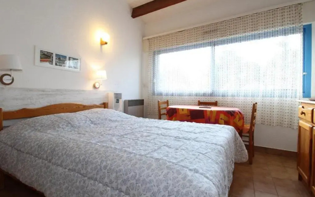 Appartement Balaruc-les-Bains, 1 pièce, 2 personnes - FR-1-553-114