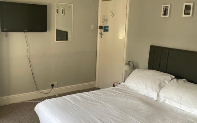 The Waverley Hotel