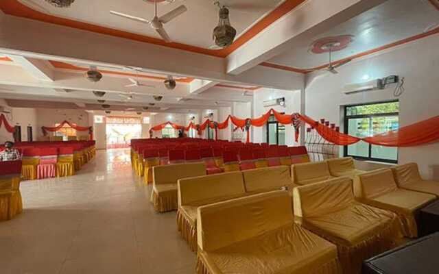 Fabhotel Kalawati Palace