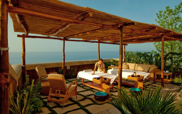 Monastero Santa Rosa Hotel & Spa
