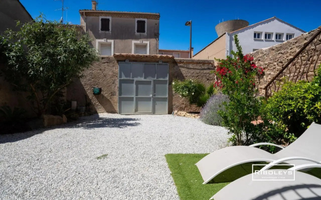 Sublime Loft de 130m² calme à Vias-Village