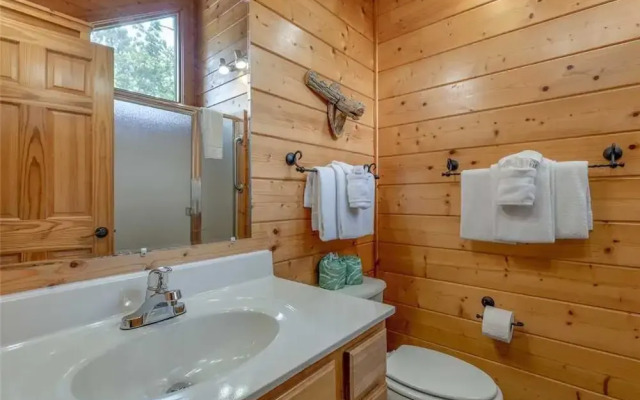 Moonshine Run - One Bedroom Cabin