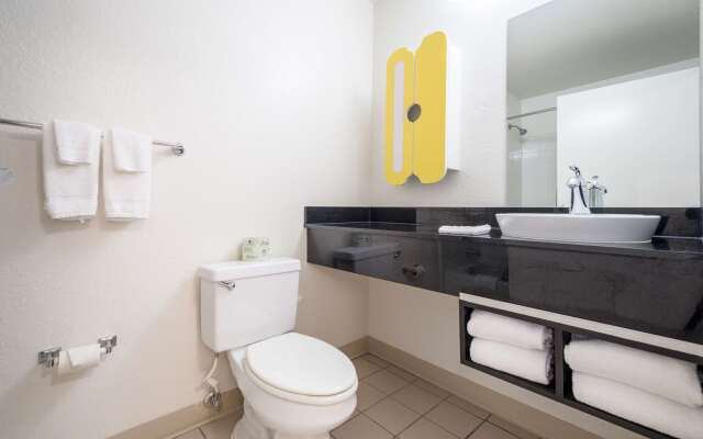 Studio 6 Roswell, GA - Atlanta