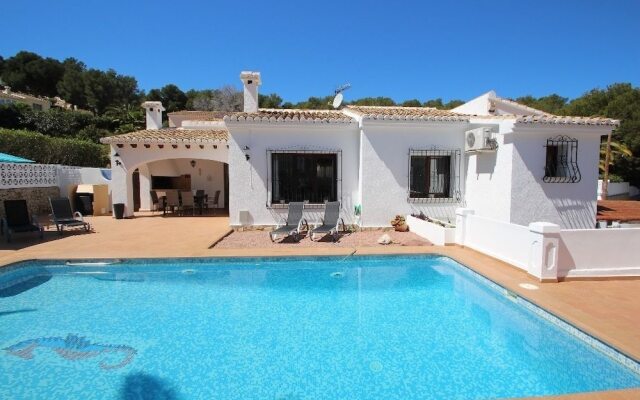 Aire - holiday home with private swimming pool in Moraira