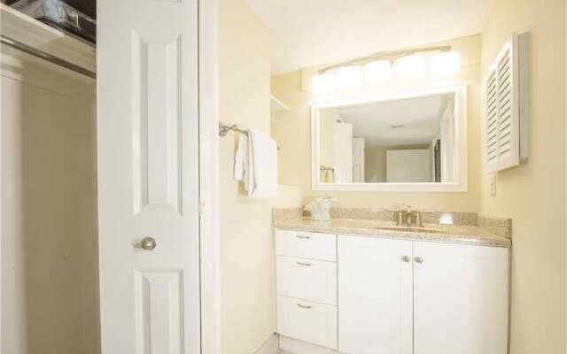 Plantation Club 527 - Two Bedroom Condo