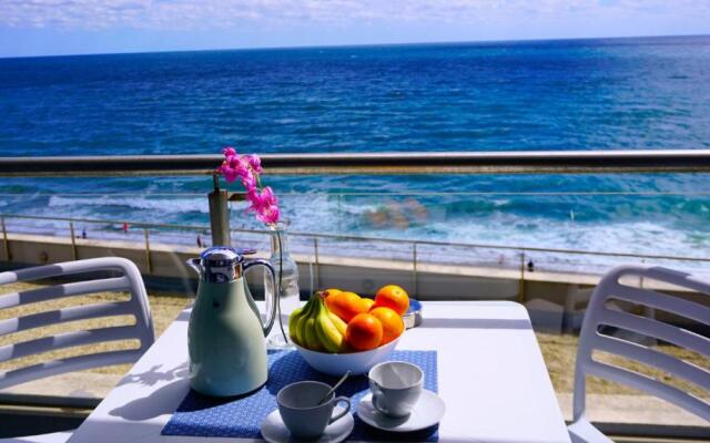 Aurora apartments on the beach