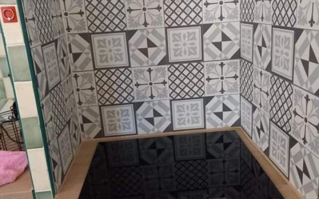 Studio dans villa calme à 15km de Cannes