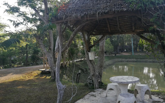 Ban Suan Nern Tawan
