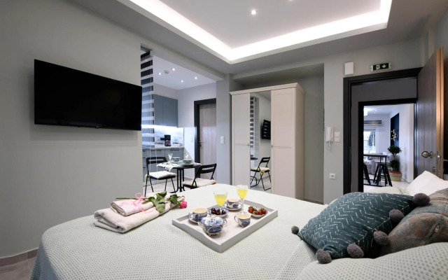 Adell Deluxe Apartments