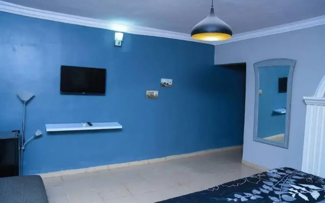 Leez Luxury Apartment