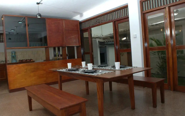 5th Lane House