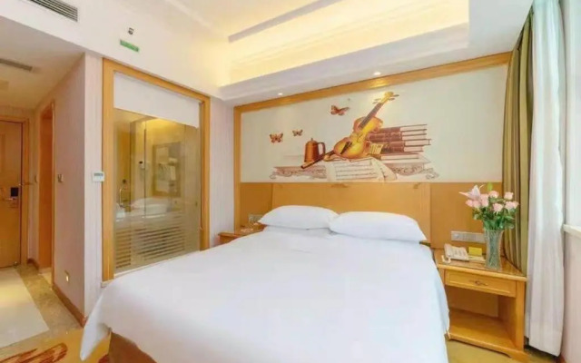 Vienna Hotel (Dongguan Dalang Bus Station)