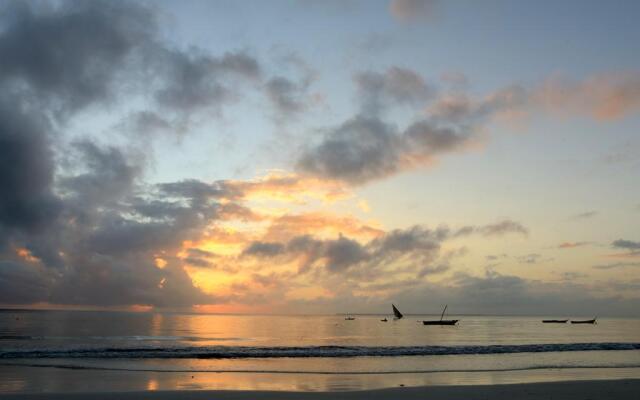 Kaure Sand Beach Lodge