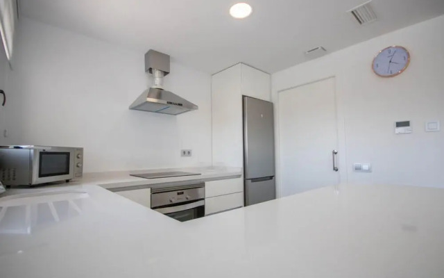 3033 Vistabella-bali 3033