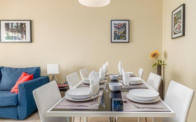2044-Groundfloor with huge terrace and pools