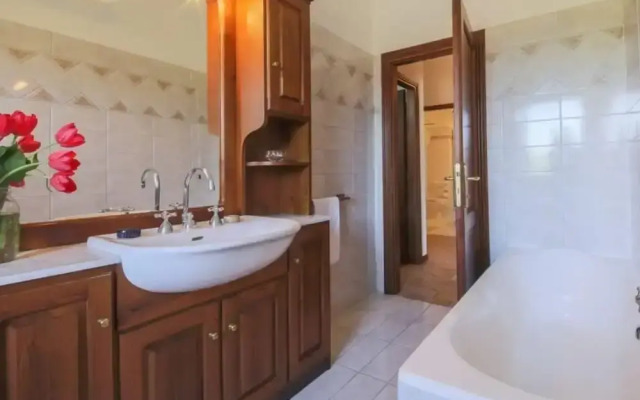 Villa Fornace Comfortable Holiday Residence