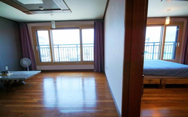 Jeju Liverpool Pension