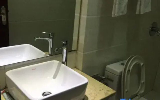Xinhao Business Hotel