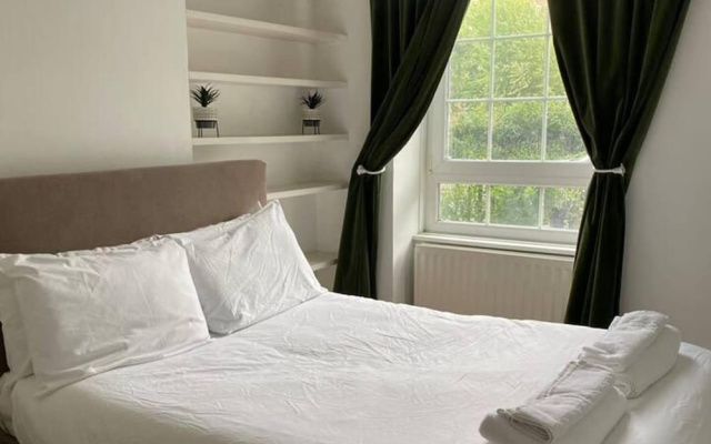 Lovely 1-bed Apartment in London - View of Shard