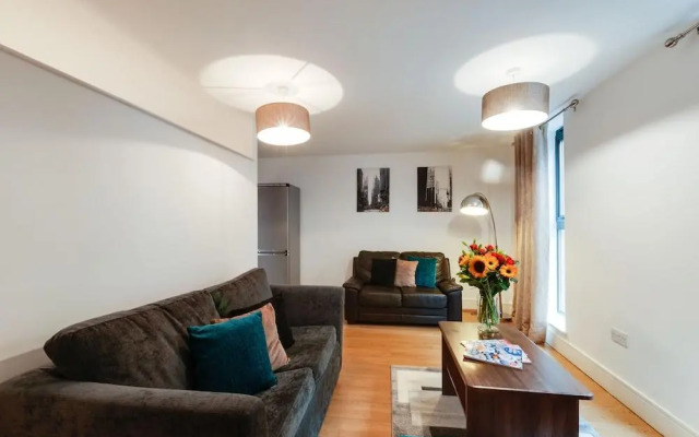 Base Serviced Apartments - Cumberland Apartments