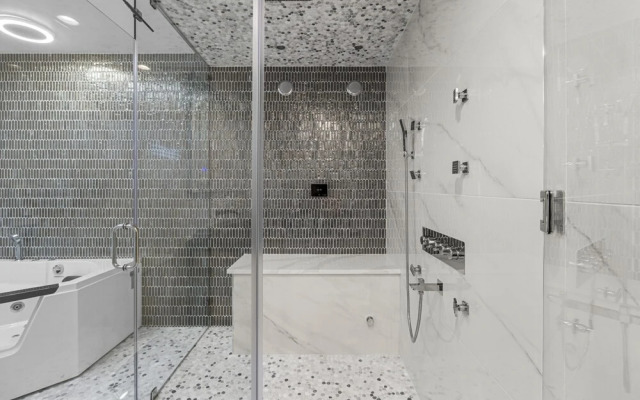 Montecito Luxe 3-villa Retreat w Pool Courtyard