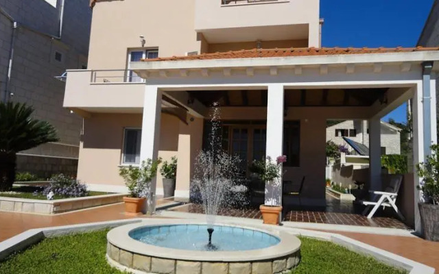 Soko Apartments & Rooms
