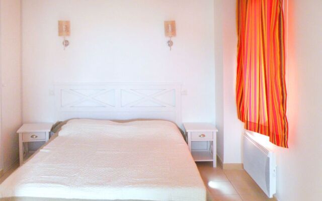 Le Mas des Flamants (AIG401)