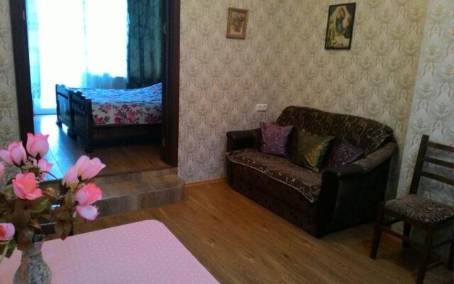 Apartment on Kazbegi Avenue