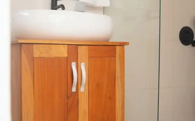 Pito Guest House