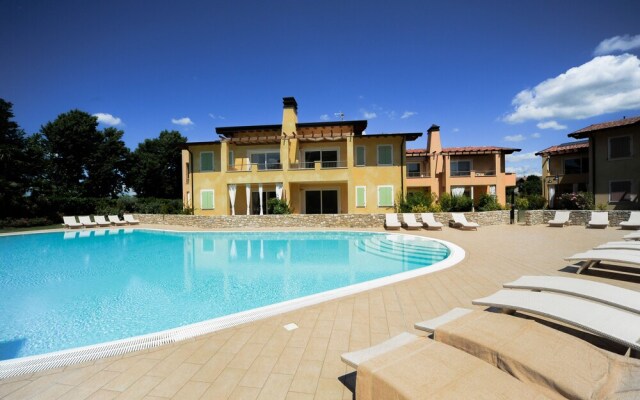 Le Corti Caterina Apts with pool