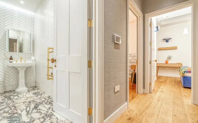 Luxury flats near Big Ben and London Eye