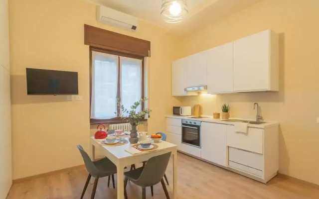 Simar Apartments nearby Como S.G. Train Station