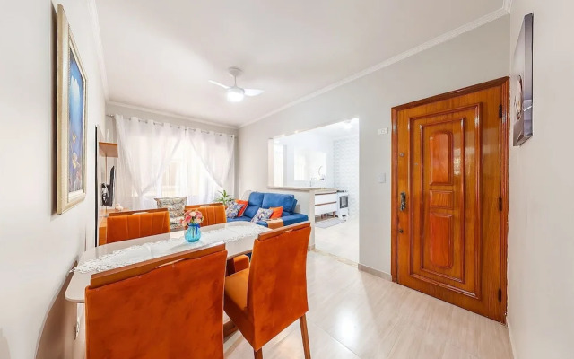 Charmoso Apto com piscina no Caiçara