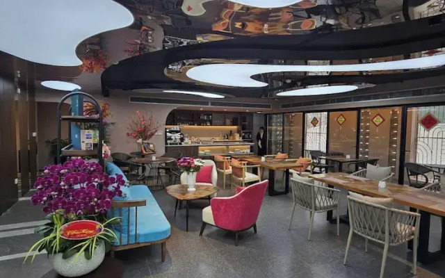 Hanoi Riverview Boutique Hotel & Apartment