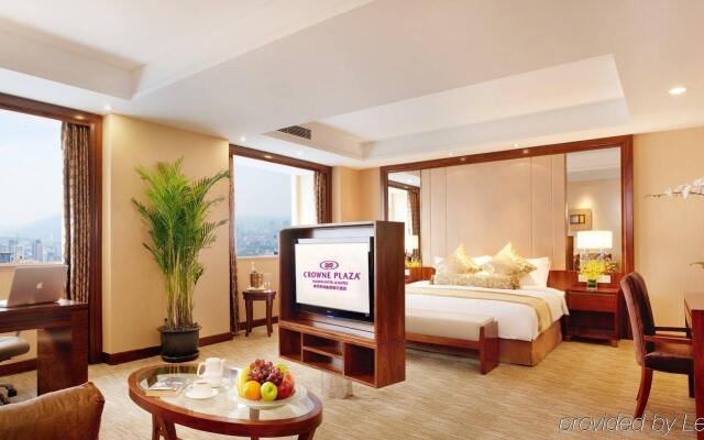 Crowne Plaza Nanjing Hotel & Suites