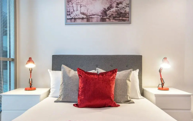 Spacious and Modern apartments Heathrow