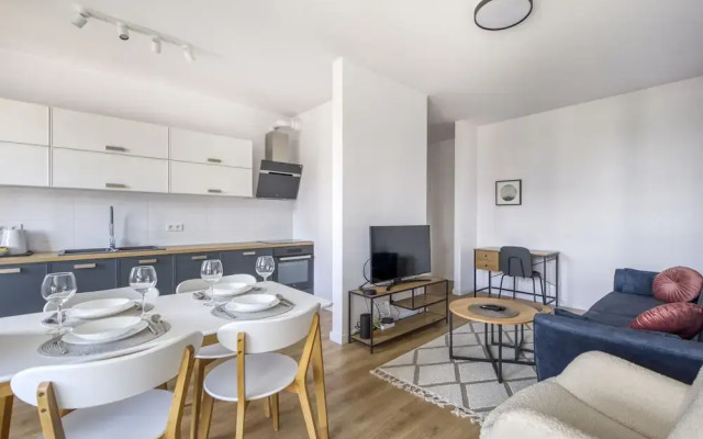 Warsaw Night Apartments Chopin Airport