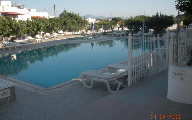 Paraschos Studios