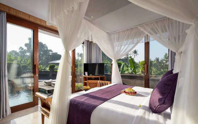 Swan Paradise A Pramana Experience