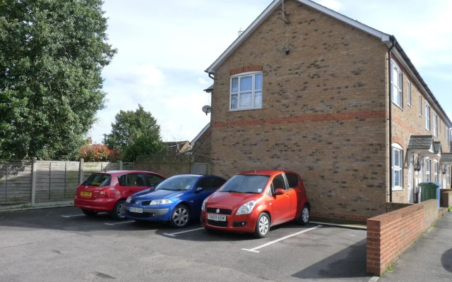 2-bedroom House Near Town With Superfast Wi-fi