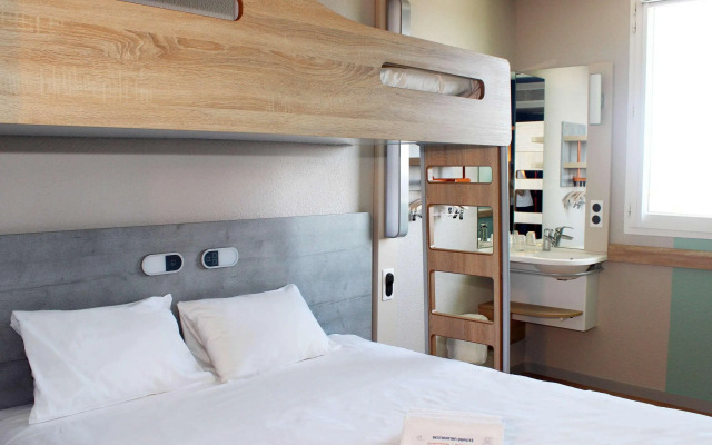 Ibis Budget Poitiers Nord Futuroscope