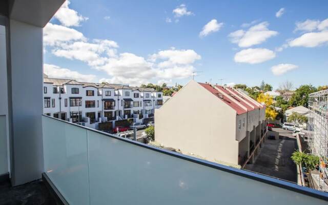 Chic 1 Bedroom Apartment in Ponsonby
