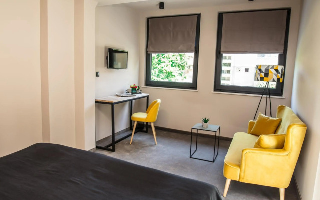 Reverence Hotel