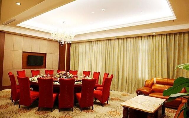 Jinhu Hotel