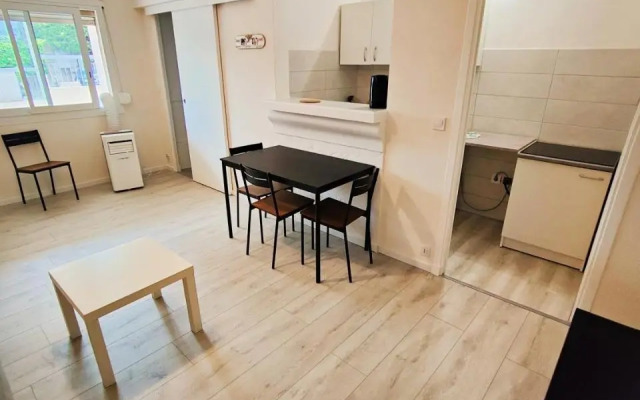 BEL AIR - Studio, Proche centre, WIFI, Climatisation