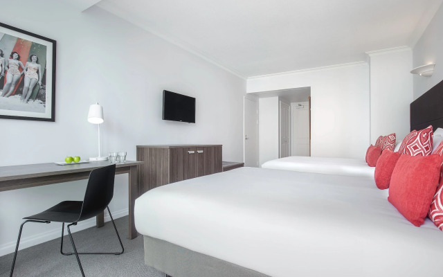 Mantra Legends Hotel