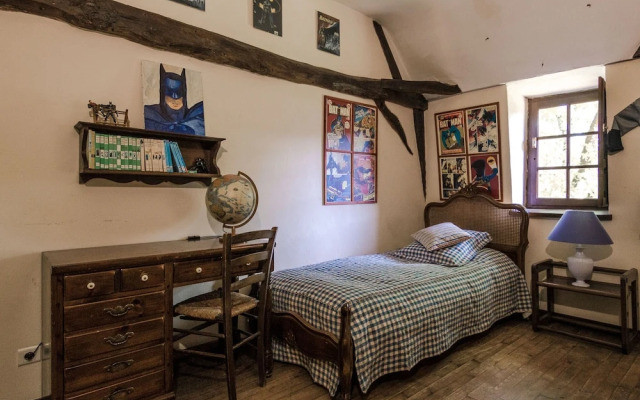 Ritzy Mansion in Sourzac With Tennis Court, Pool & Gym